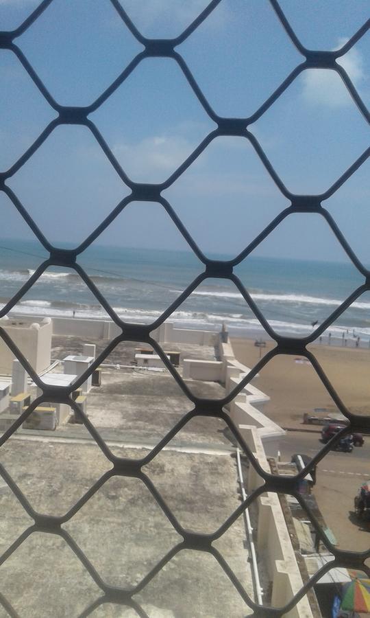 Hotel Swarg Puri Exterior foto
